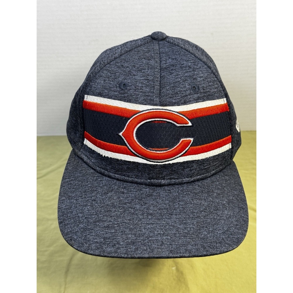 New Era 39 Thirty Fitted NFL Chicago Bears Trucker Cap Size S/M Blue Stripe